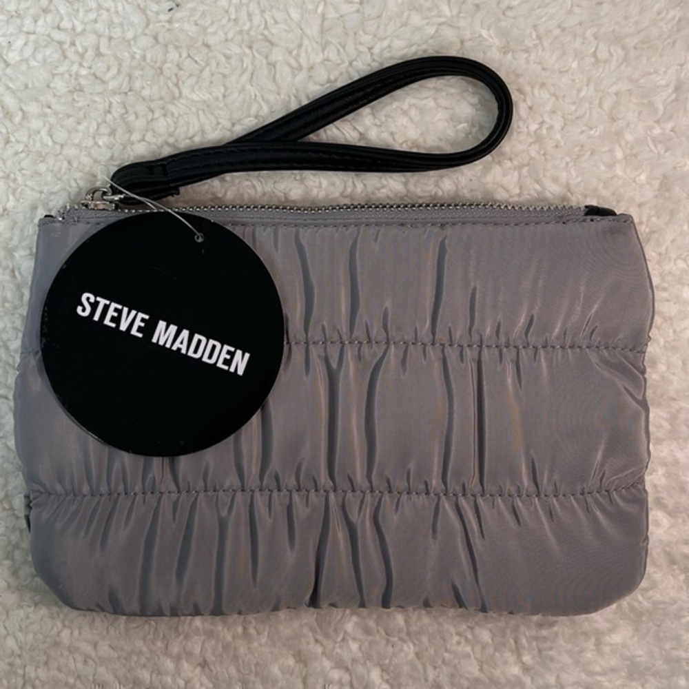 Steve Madden Cosmetic Travel Wristlet Bag - Picture 2 of 5